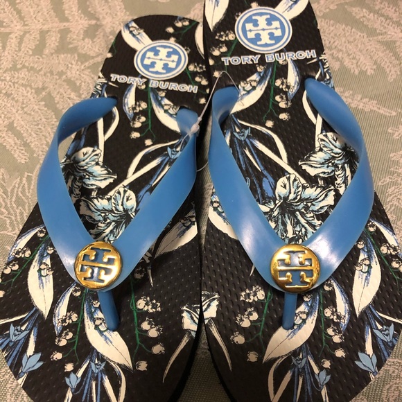Tory Burch Shoes - Tory Burch flip flops-size 8 NEW